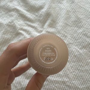 Ilia true skin foundation in salina